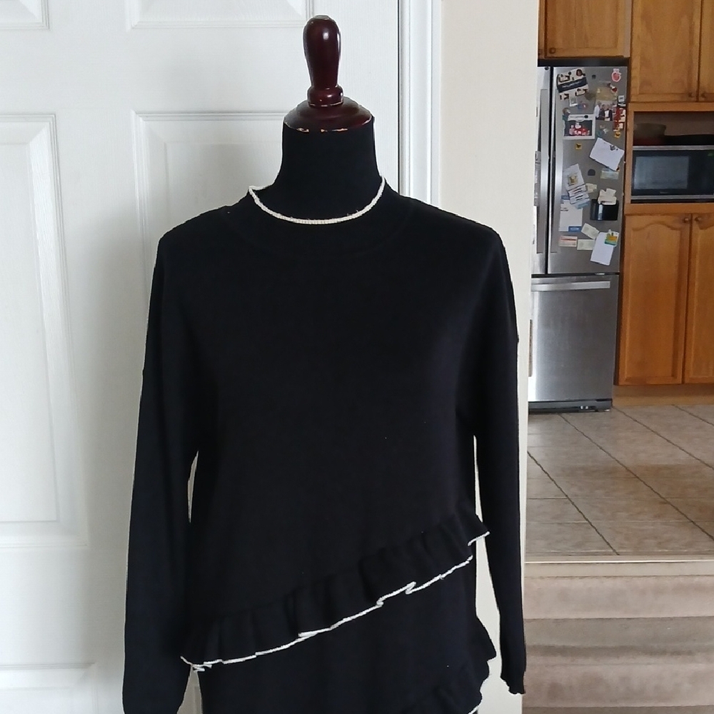 Chic Black Ruffle Long Sleeve Knit Dress - Picture 9 of 11